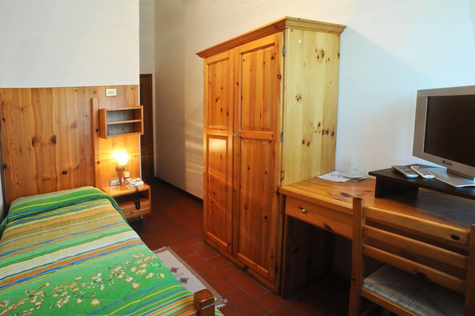 Hotel Del Lago Cavriglia Pokój zdjęcie